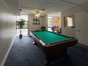 2500 NE 135th St C502, North Miami FL 33181