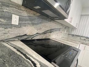 922 NE 199th St 1D, Miami FL 33179