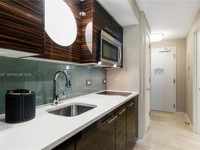 551 N Fort Lauderdale Beach Blvd H804, Fort Lauderdale FL 33304