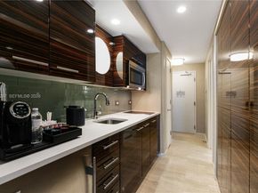 551 N Fort Lauderdale Beach Blvd H804, Fort Lauderdale FL 33304