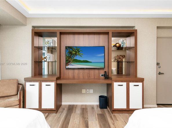 551 N Fort Lauderdale Beach Blvd H804, Fort Lauderdale FL 33304