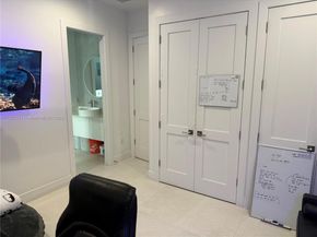 9600 SW 66th St, Miami FL 33173