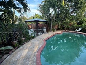 111 NE 175th St, North Miami Beach FL 33162