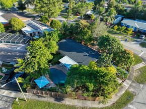 111 NE 175th St, North Miami Beach FL 33162