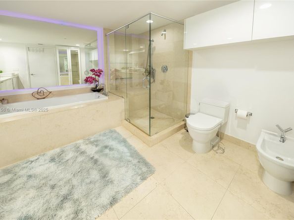 465 Brickell av 4705, Miami FL 33131