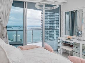 465 Brickell av 4705, Miami FL 33131