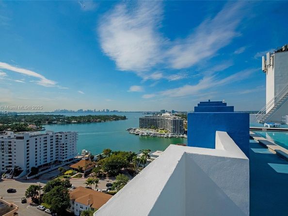 401 69th St 708, Miami Beach FL 33141