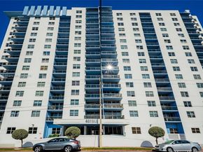 401 69th St 708, Miami Beach FL 33141