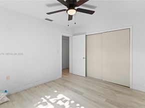 6880 Scott St, Hollywood FL 33024