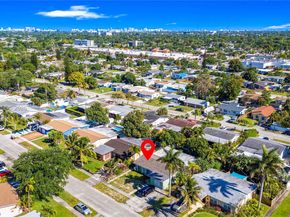 6880 Scott St, Hollywood FL 33024