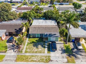 6880 Scott St, Hollywood FL 33024