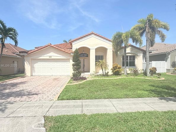 3654 SW 162nd Ave, Miramar FL 33027