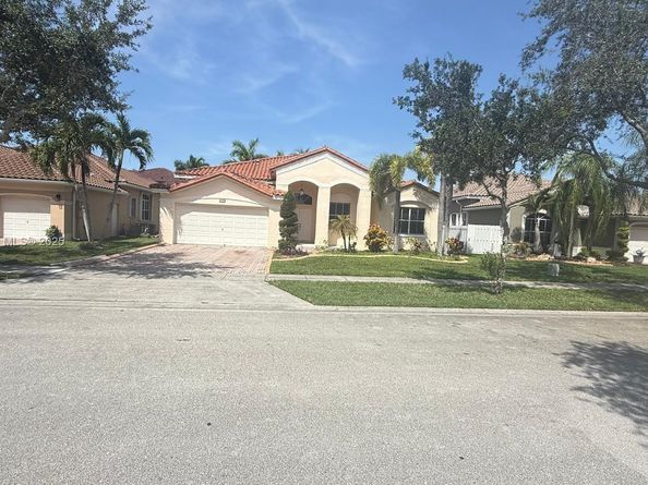 3654 SW 162nd Ave, Miramar FL 33027