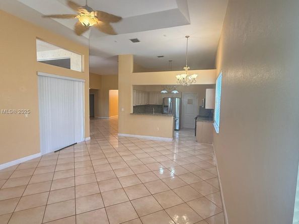 3654 SW 162nd Ave, Miramar FL 33027