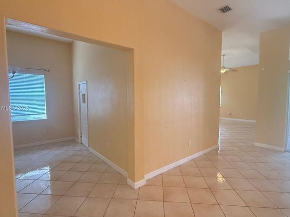 3654 SW 162nd Ave, Miramar FL 33027