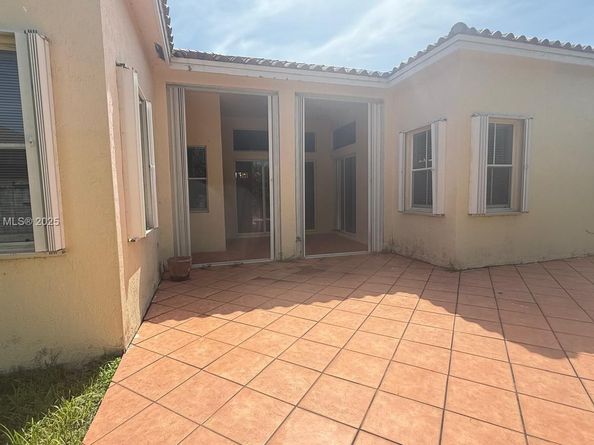 3654 SW 162nd Ave, Miramar FL 33027