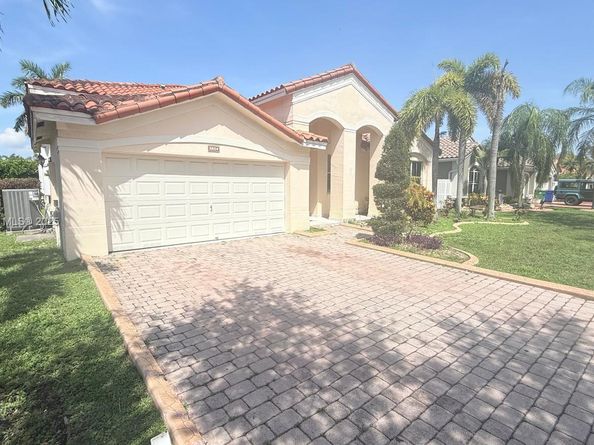 3654 SW 162nd Ave, Miramar FL 33027