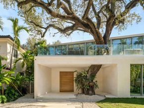 1616 Onaway Dr, Miami FL 33133