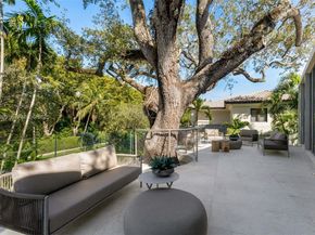 1616 Onaway Dr, Miami FL 33133