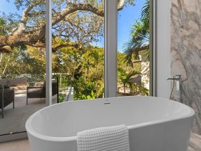 1616 Onaway Dr, Miami FL 33133