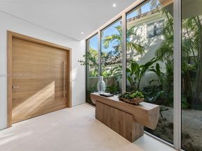 1616 Onaway Dr, Miami FL 33133