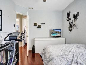 14681 Poplar Hill Ct, Davie FL 33325