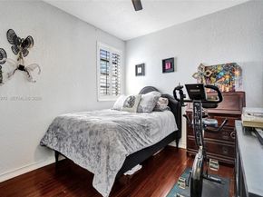 14681 Poplar Hill Ct, Davie FL 33325