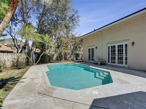 14681 Poplar Hill Ct, Davie FL 33325