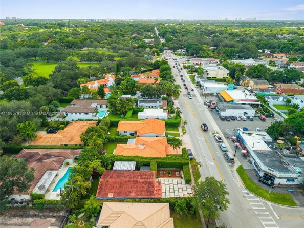 2121 Red Rd, Coral Gables FL 33155