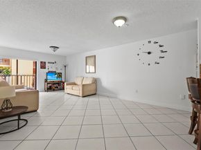 1800 W 54th St 109, Hialeah FL 33012