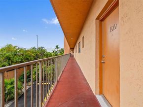 1800 W 54th St 109, Hialeah FL 33012