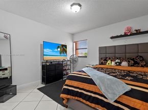 1800 W 54th St 109, Hialeah FL 33012