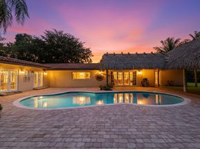 15144 SW 72nd Ct, Palmetto Bay FL 33158