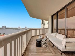 2000 Island Blvd 2207, Aventura FL 33160