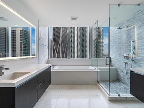 851 NE 1st Ave 3301, Miami FL 33132