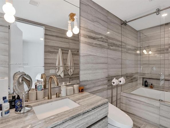 18975 Collins Ave 5205, Sunny Isles Beach FL 33160