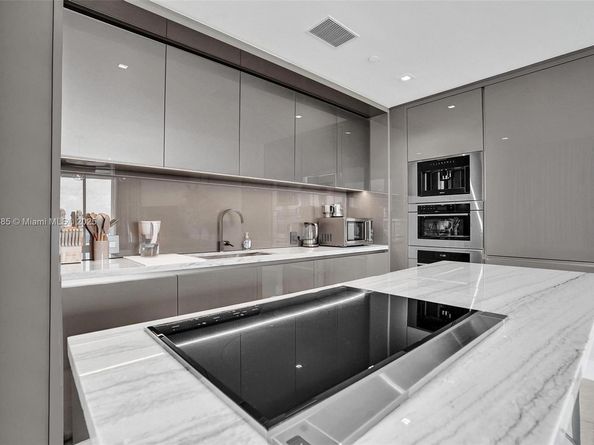 18975 Collins Ave 5205, Sunny Isles Beach FL 33160