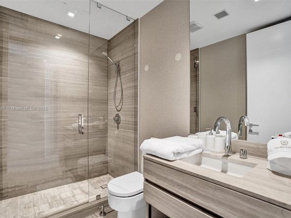 18975 Collins Ave 5205, Sunny Isles Beach FL 33160