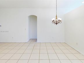 2075 SE 15th St, Homestead FL 33035