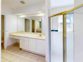 2075 SE 15th St, Homestead FL 33035