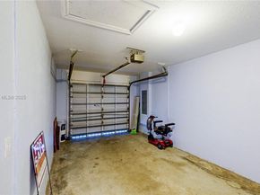 2075 SE 15th St, Homestead FL 33035