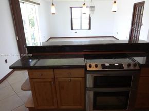 1165 98th St 403, Bay Harbor Islands FL 33154