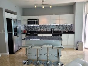 350 S Miami Ave 2714, Miami FL 33130