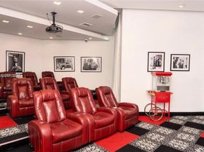 350 S Miami Ave 2714, Miami FL 33130