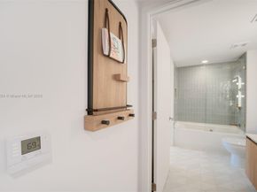 159 NE 6th St 2607, Miami FL 33132