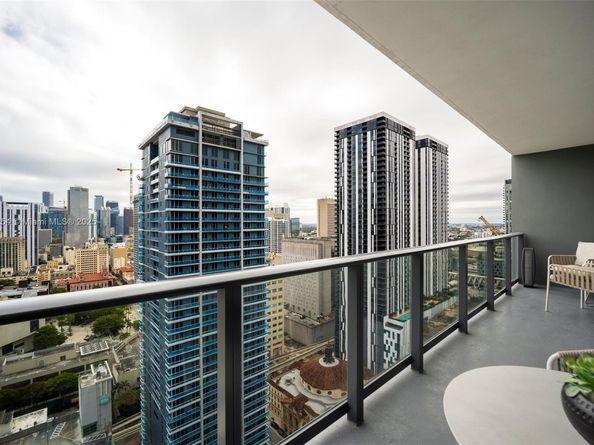 159 NE 6th St 2607, Miami FL 33132