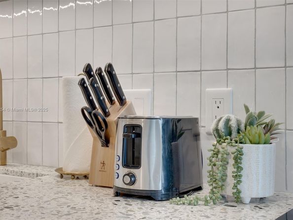 159 NE 6th St 2607, Miami FL 33132