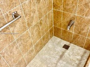 1965 S Ocean Dr 5B, Hallandale Beach FL 33009