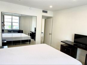 1965 S Ocean Dr 5B, Hallandale Beach FL 33009