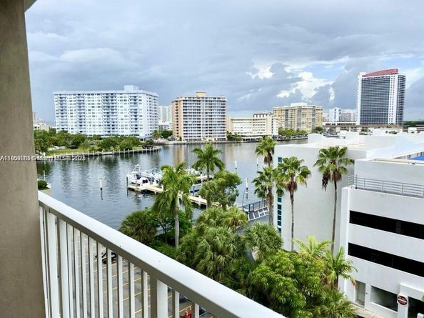 1965 S Ocean Dr 5B, Hallandale Beach FL 33009